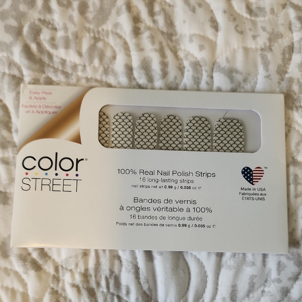 Color Street Black and White Nail Strips